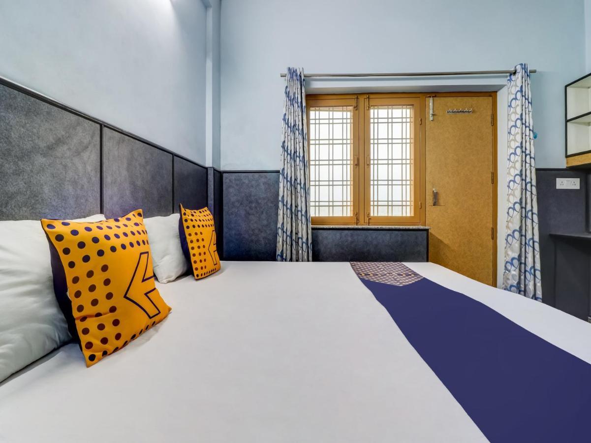 Spot On 82236 Aryan Home Stay Jhājra Exterior foto